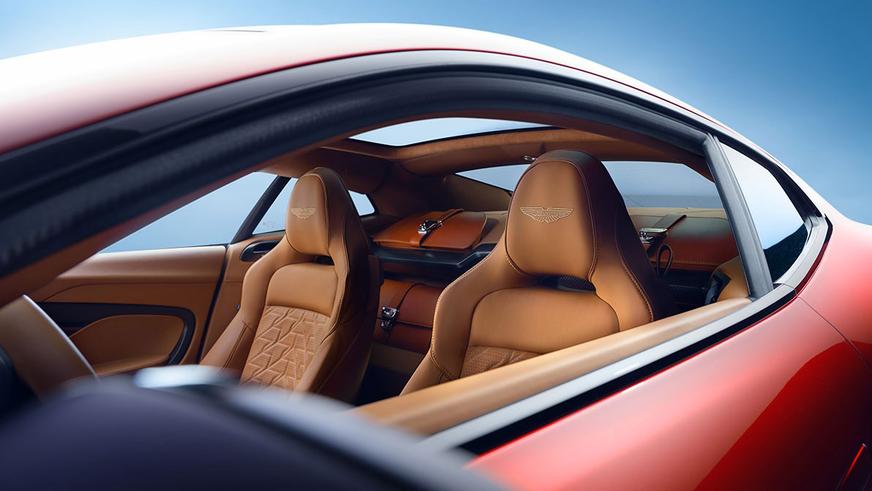 Новый флагман Aston Martin стал самым мощным в истории