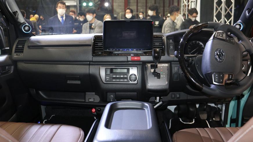 Японцы продолжают «состаривать» современные авто