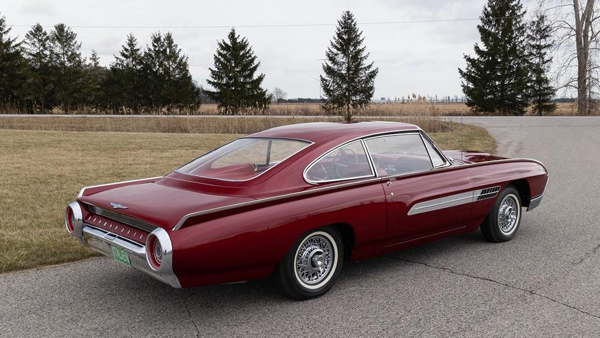 Уникальный Ford Thunderbird Italien пустят с молотка