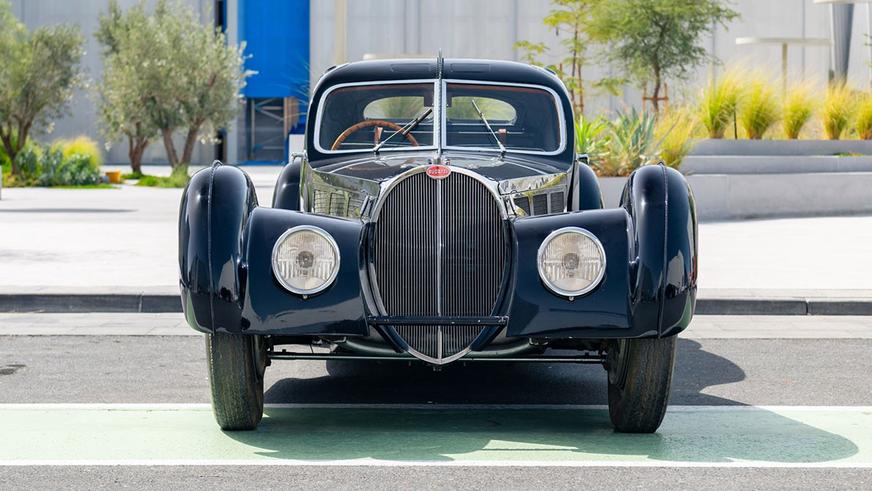 bugatti-type-57sc-1С молотка уйдёт самый загадочный Bugatti, но это копия