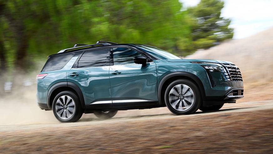 Nissan показала обновлённый Pathfinder