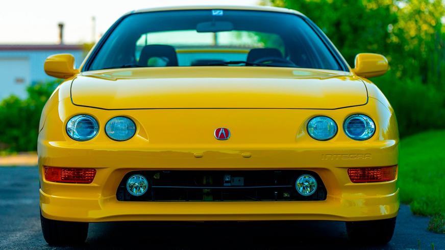 В США за 25-летнюю Acura заплатили 204 000 долларов