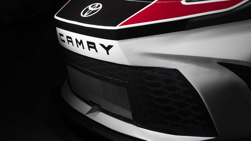В США показали очень мощную Toyota Camry