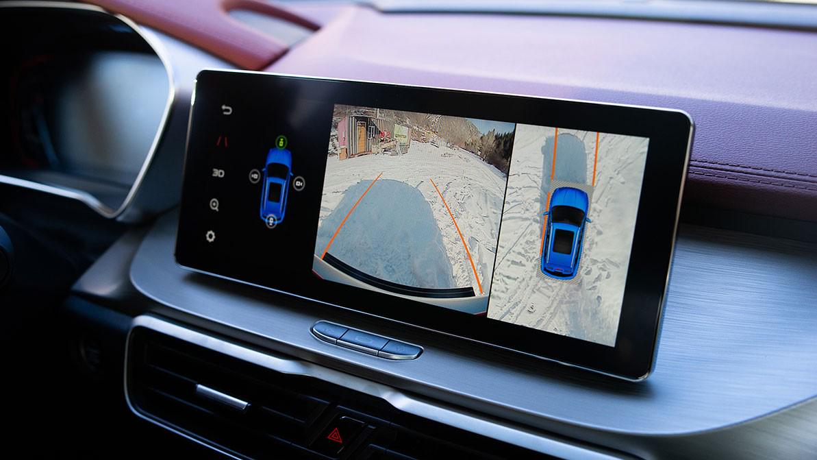 Geely Coolray: спортивный комфорт