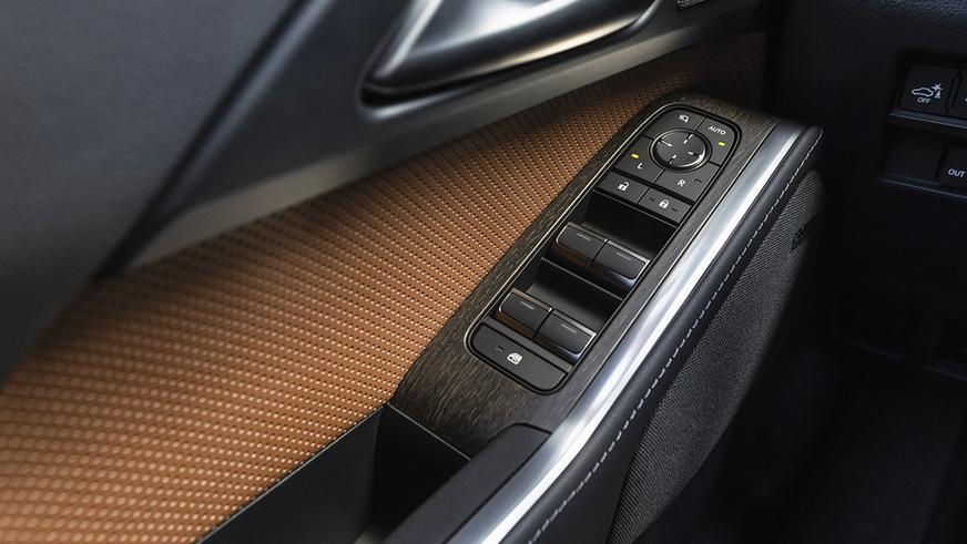 Новый Lexus GX сменил прежний в Казахстане. За сколько его продают?