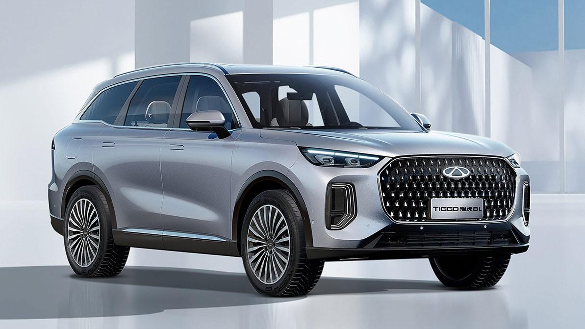 Chery жаңа Tiggo 8-дің салонын көрсетті