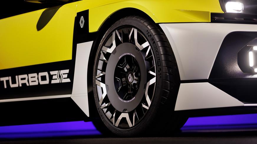 Возрождённый Renault 5 Turbo стал батарейным суперкаром
