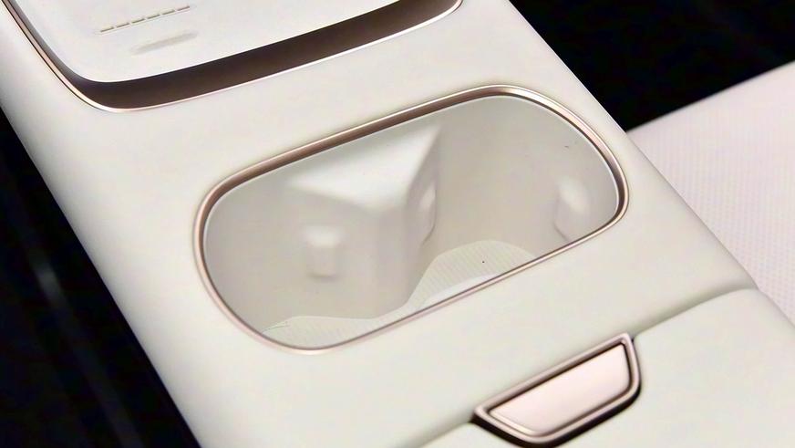 Новый гибридный седан Nissan&nbsp;N6 оказался в&nbsp;КНР неожиданно доступным