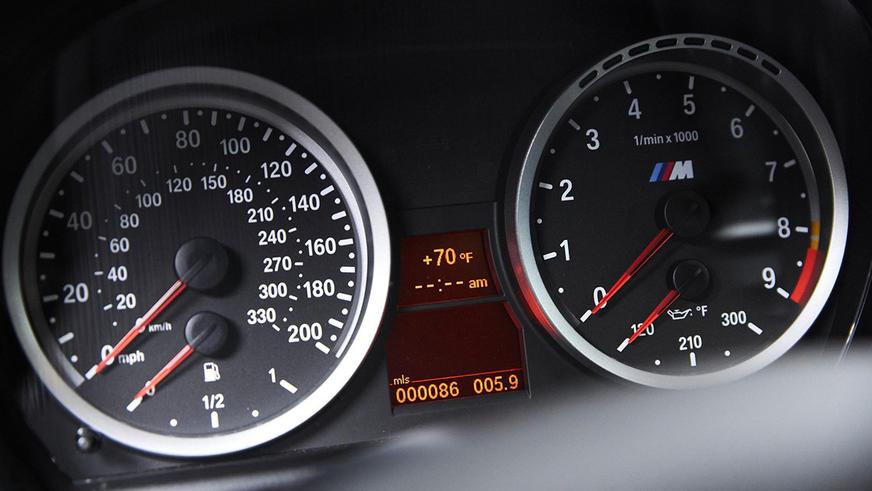 За BMW M3 с V8 готовы заплатить 200 000 долларов на торгах