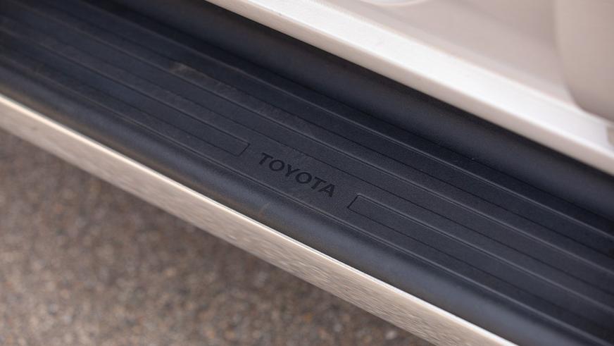 Практически новый Toyota 4Runner из 1990-х замечен на торгах