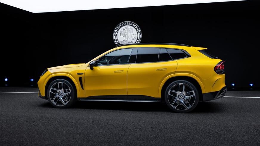 Представлен кроссовер Mercedes-AMG GT c 1169 силами