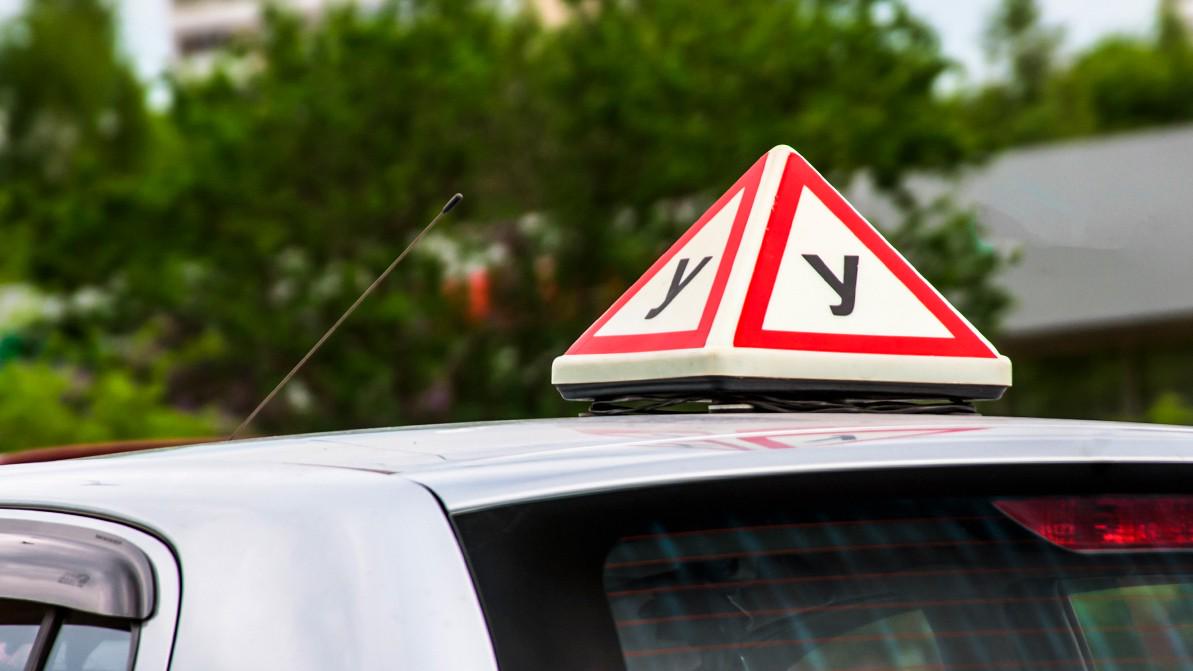 Открыть автошколу в Казахстане можно будет только с разрешения полиции