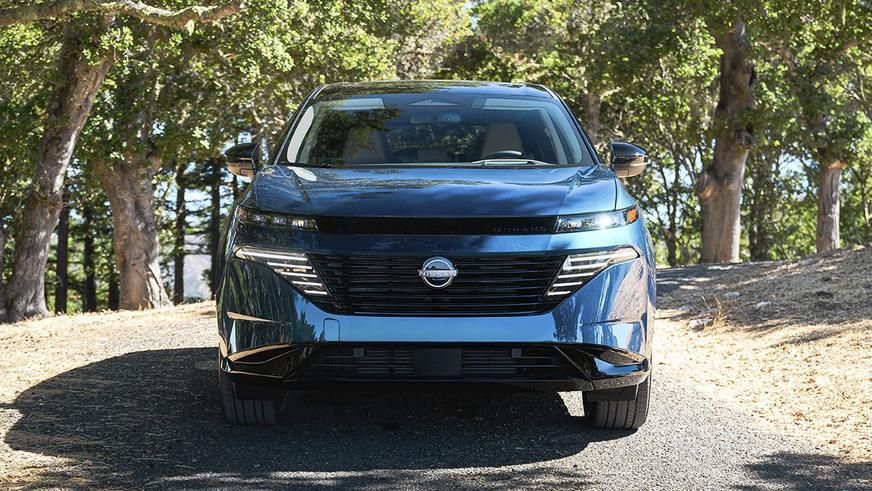 Nissan Murano из США начали продавать в Японии. Он дороже Land Cruiser 300