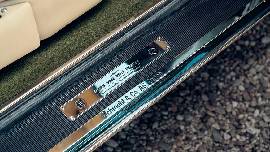 Старый Rolls-Royce Corniche стал необычным универсалом