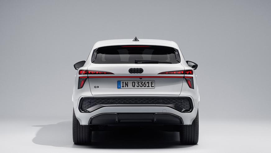 Audi Q3 получил версию с кузовом кросс-купе