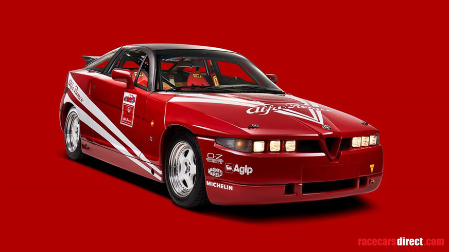 Alfa Romeo из 1990-х выставили на продажу за 185 000 евро Alfa Romeo из 1990-х выставили на продажу за 185 000 евро