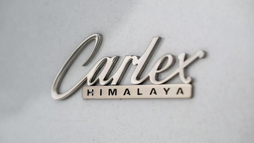 Сверхдорогой «Гелендваген» окрасили алмазной пылью