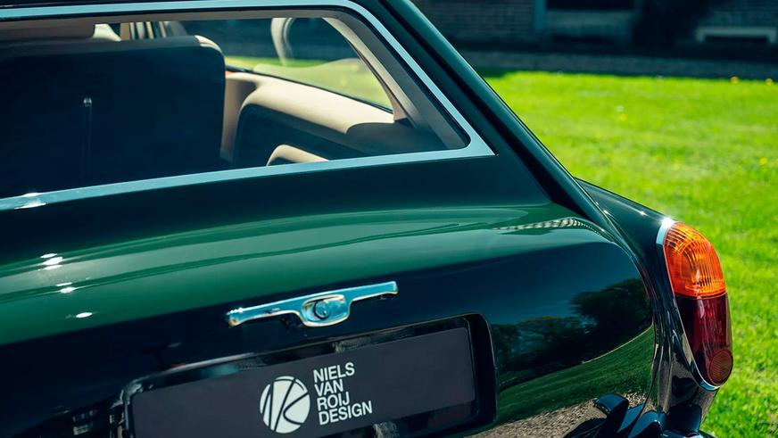 Старый Rolls-Royce Corniche стал необычным универсалом