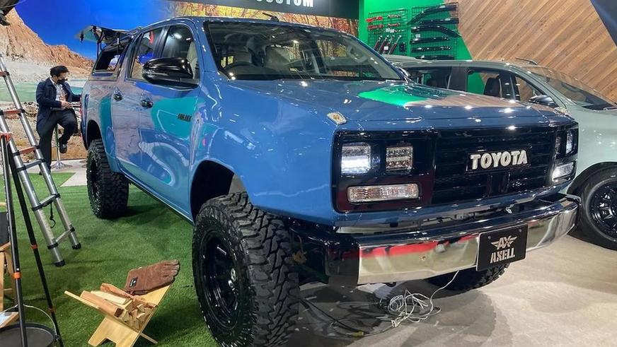 Toyota Hilux стилизовали под винтажные Land Cruiser