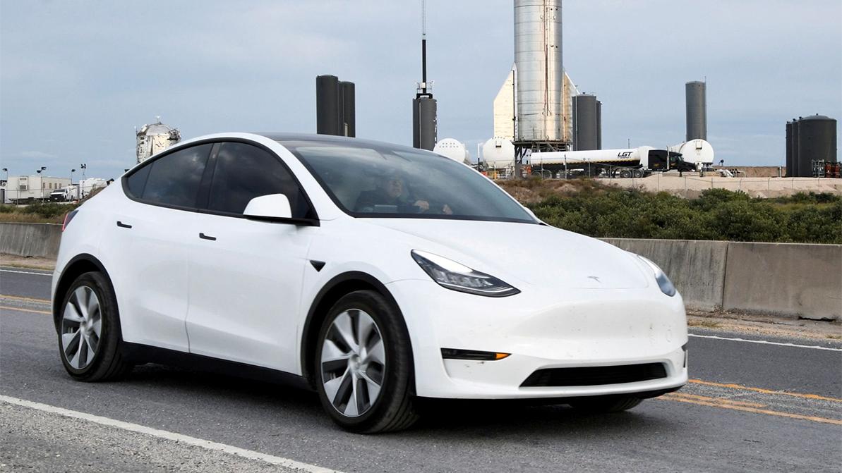 Tesla переедет из Кремниевой долины не в Туркестан, а в Техас