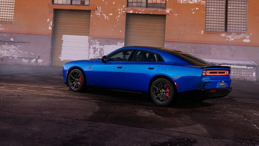 Электрический Dodge Charger стал лифтбэком