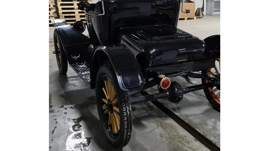 Ford, которому более сотни лет, продают на Kolesa.kz