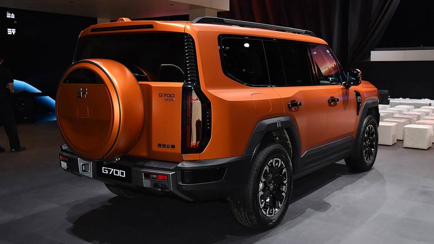 У Jetour появился роскошный внедорожник Zongheng G700