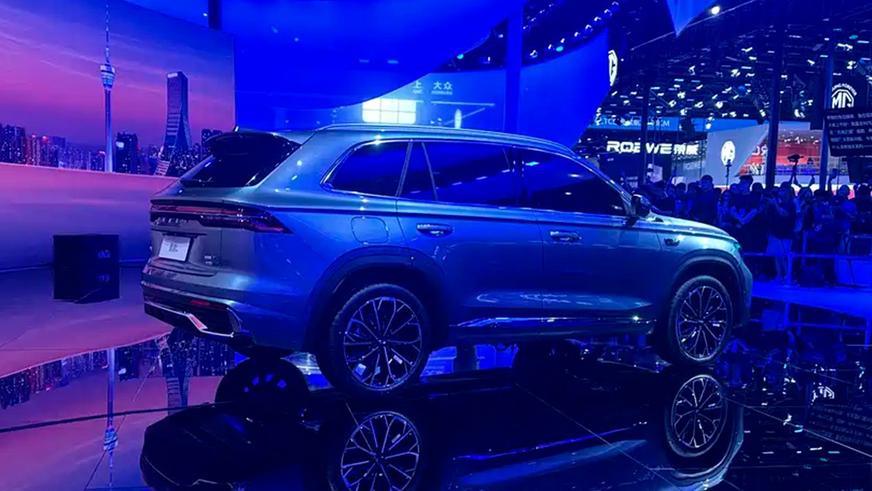 Geely Monjaro получил другой салон после обновления
