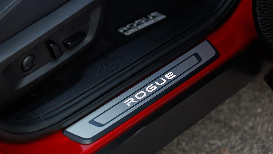 Mitsubishi Outlander стал первым плагин-гибридом Nissan в США