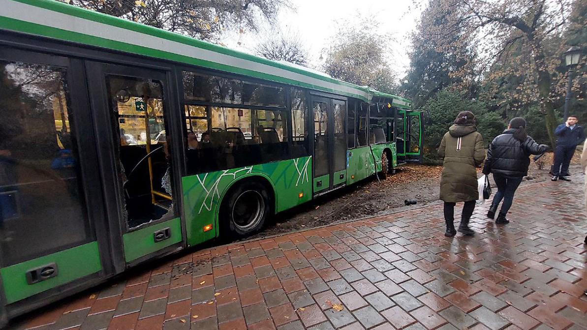 Смертельное ДТП на Абылай хана: вынесен приговор водителю автобуса