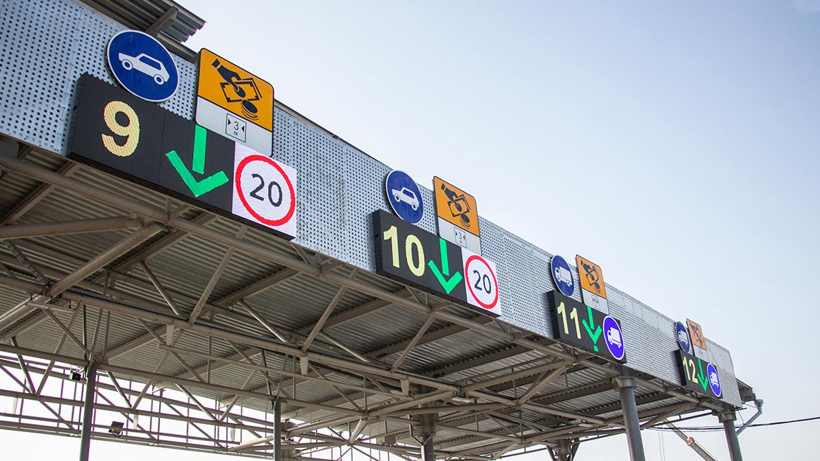 Безлимитный абонемент для платных автодорог предложили ввести в Казахстане