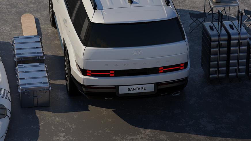Hyundai опубликовала первые фото Santa Fe пятого поколения