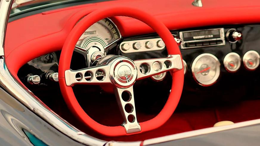 Искусно сделанный рестомод Corvette выставят на торги в США