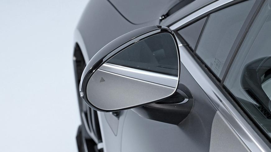 Huawei и Chery представили новый электроседан Luxeed S7