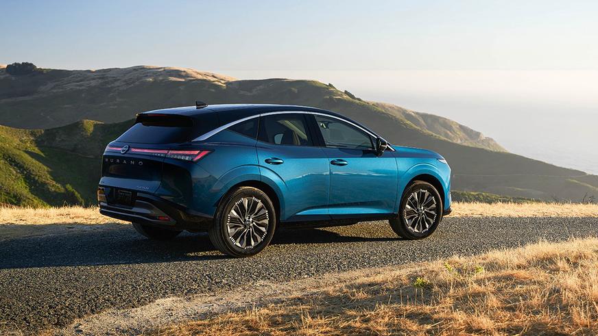 Nissan Murano получил новый дизайн, но лишился V6