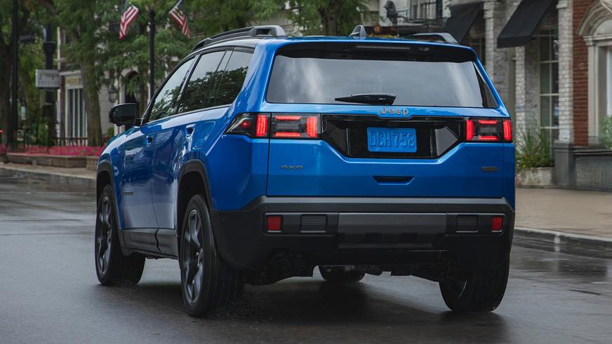 Представлен новый Jeep Cherokee
