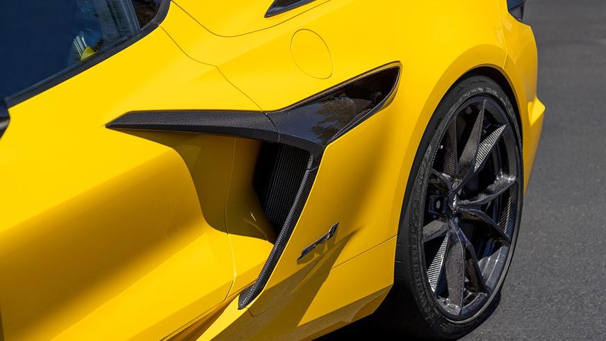 Chevrolet показала новый Corvette. У него 1064 силы