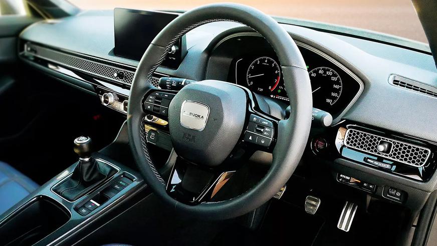Мини-Challenger от Mitsuoka поступит в продажу