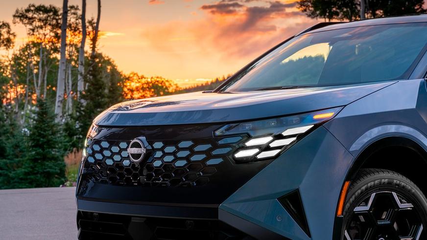 В США дебютировал новый гибридный Nissan Rogue