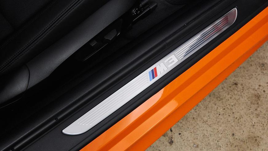 За BMW M3 с V8 готовы заплатить 200 000 долларов на торгах
