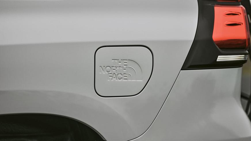 Toyota подготовила обновление для 150-го LC Prado