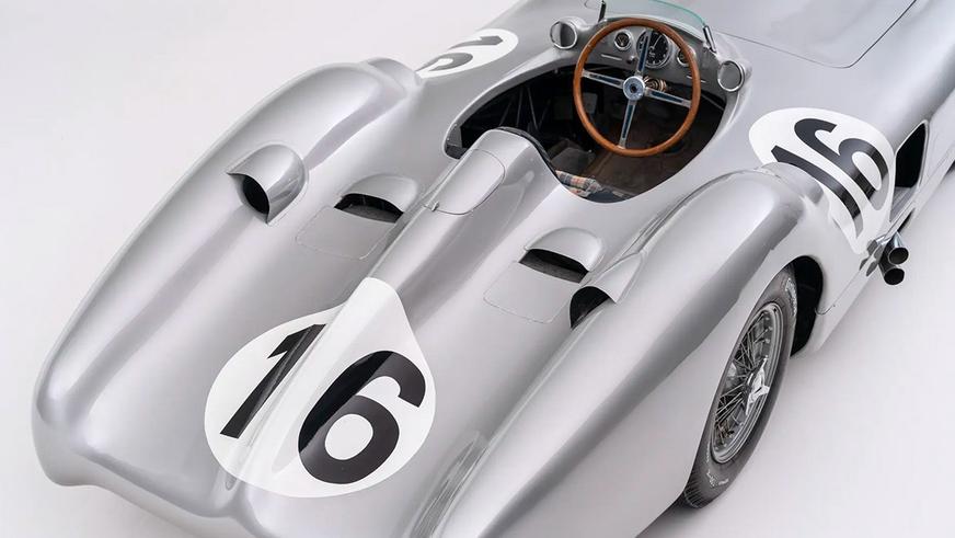 В открытой продаже впервые появился формульный Mercedes-Benz 1954 года