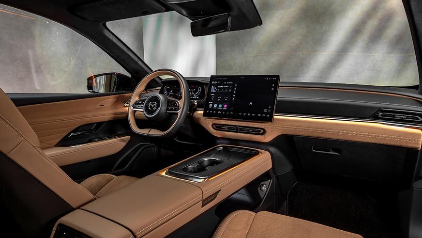 BMW iX3 стал «Всемирным автомобилем года»