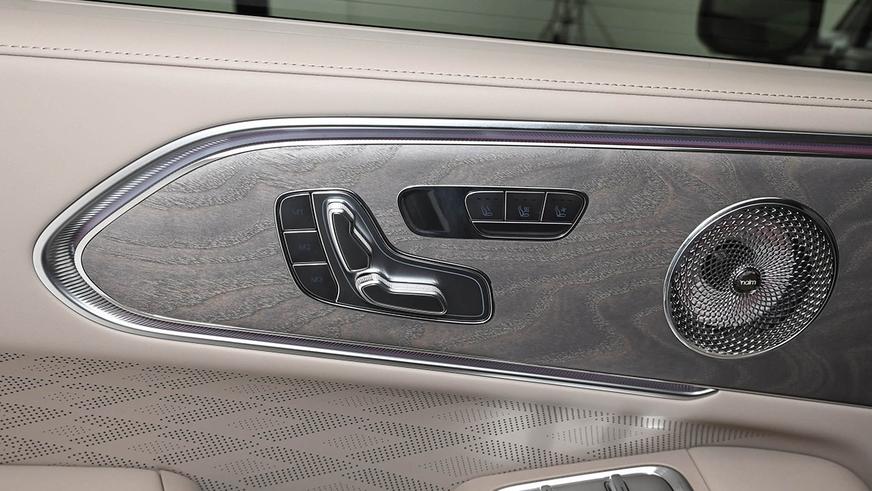 Zeekr показала интерьер гибрида 8X