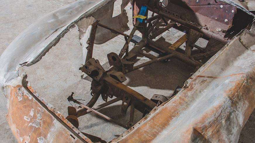 Сгоревший много лет назад Ferrari продали почти за два миллиона долларов