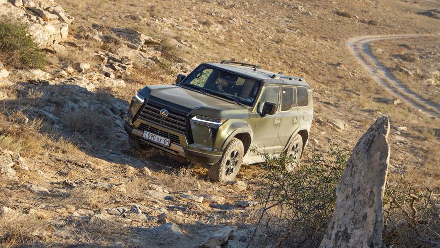 Новый Lexus GX. Всё чего не хватало LC Prado