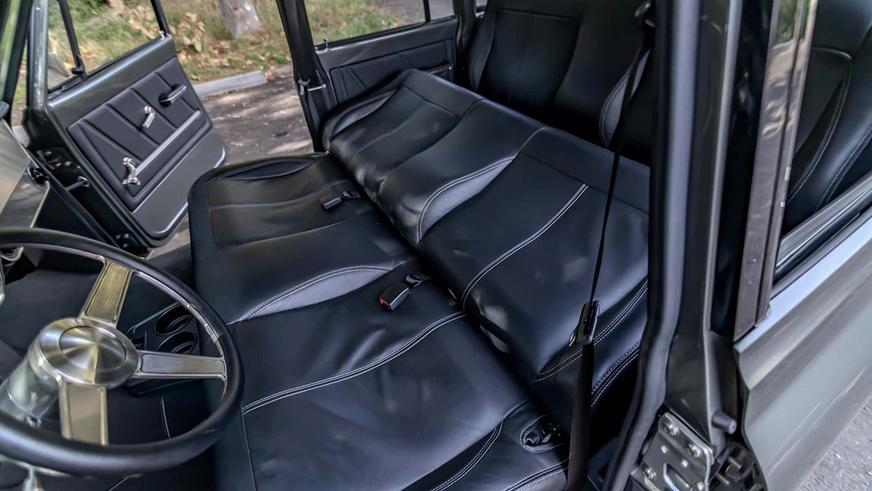 Chevrolet Suburban из 1970-х за 1.1 млн долларов выглядит так
