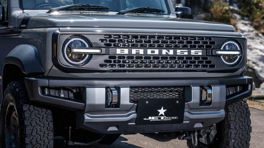 Suzuki Jimny превратили в миниатюрную копию Ford Bronco