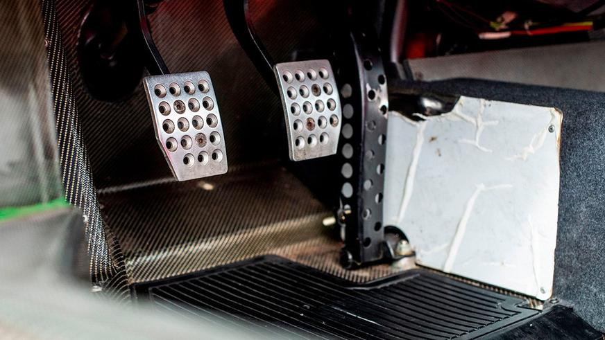 Ferrari F40 легенды F1 Алена Проста оценили в 3 млн евро