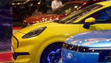 В Европе растут продажи электромобилей, а в США – обваливаются